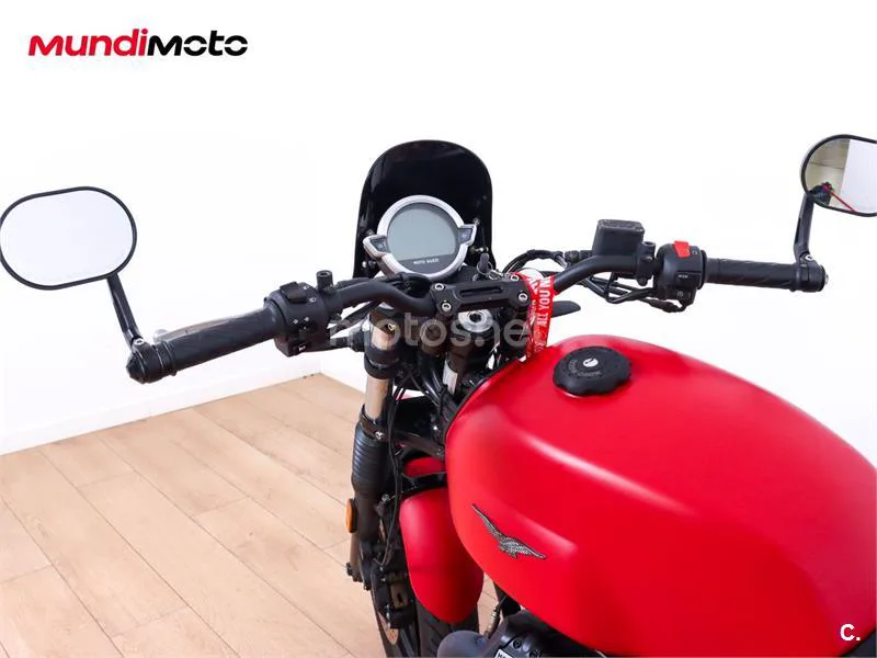 Moto Guzzi V7 III – Vista 11