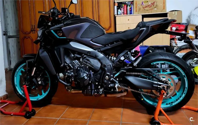Yamaha MT-09 – Vista 4