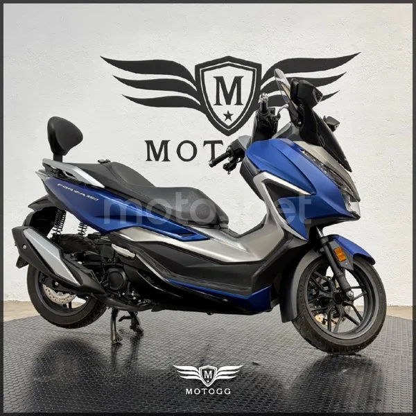 Honda Forza 350 – Vista 3