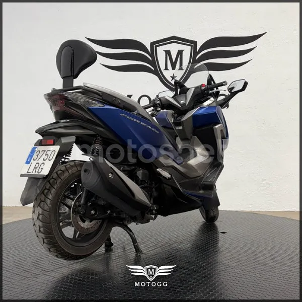 Honda Forza 350 – Vista 7