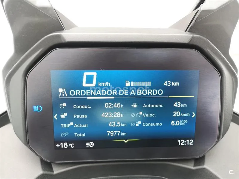 BMW C 400 GT – Vista 9