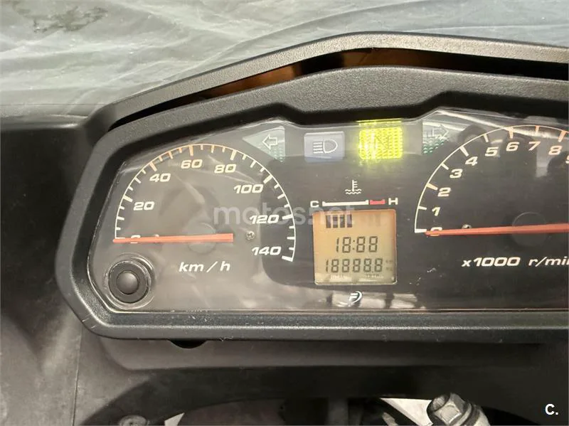 Honda XL 125 Varadero – Vista 11