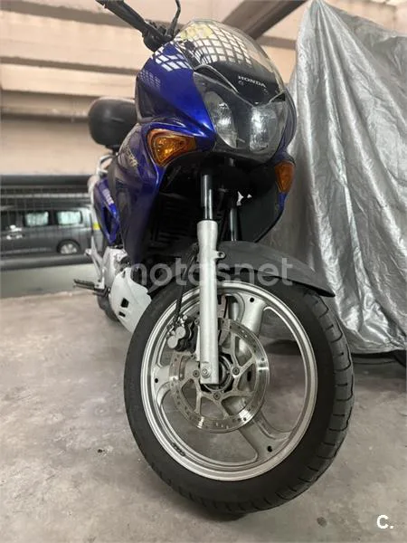 Honda XL 125 Varadero – Vista 6