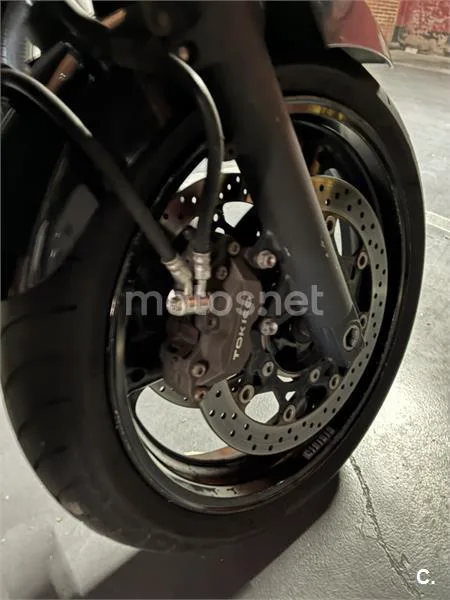 Suzuki Bandit 650 – Vista 5