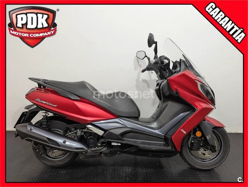 Kymco Super Dink 350 – Vista 5