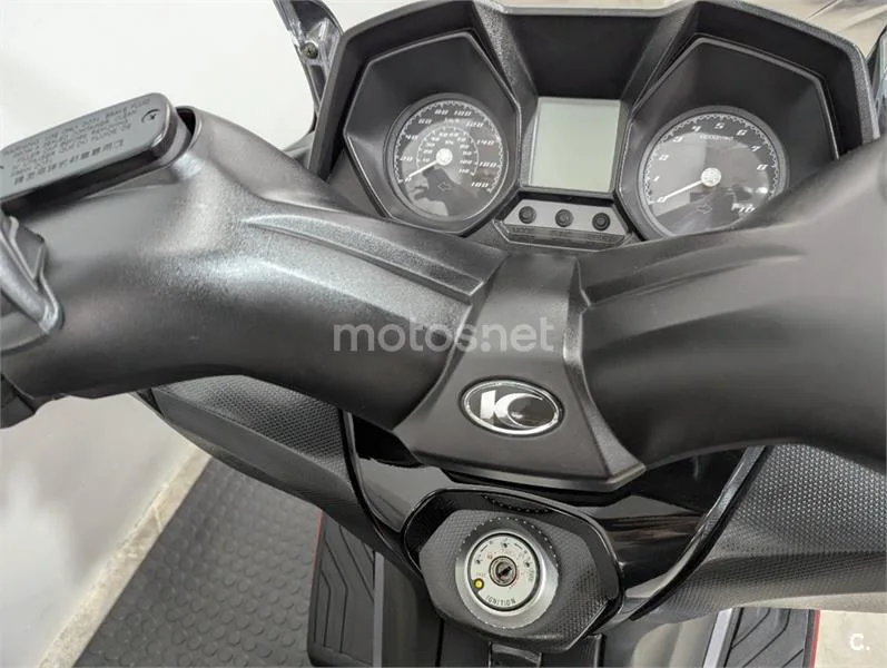 Kymco Super Dink 350 – Vista 10