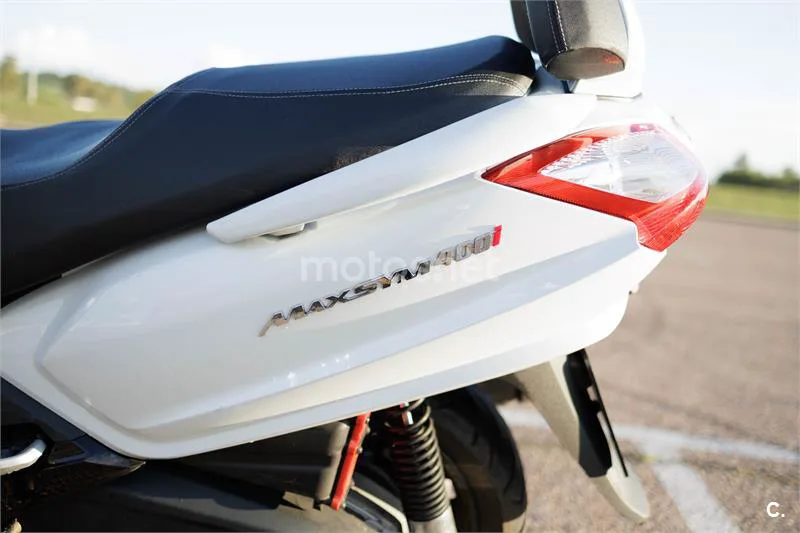 SYM Maxsym 400 – Vista 6