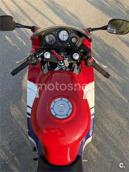Honda CBR 600F – Vista 4