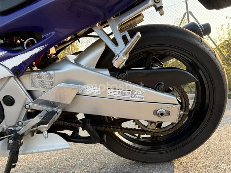 Honda CBR 600F – Vista 5