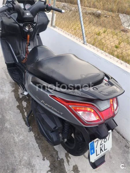 Kymco Super Dink 350i – Vista 4