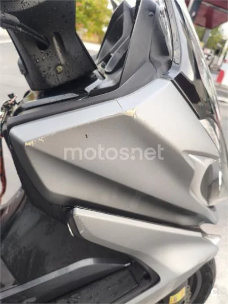 Kymco Super Dink 350i – Vista 6