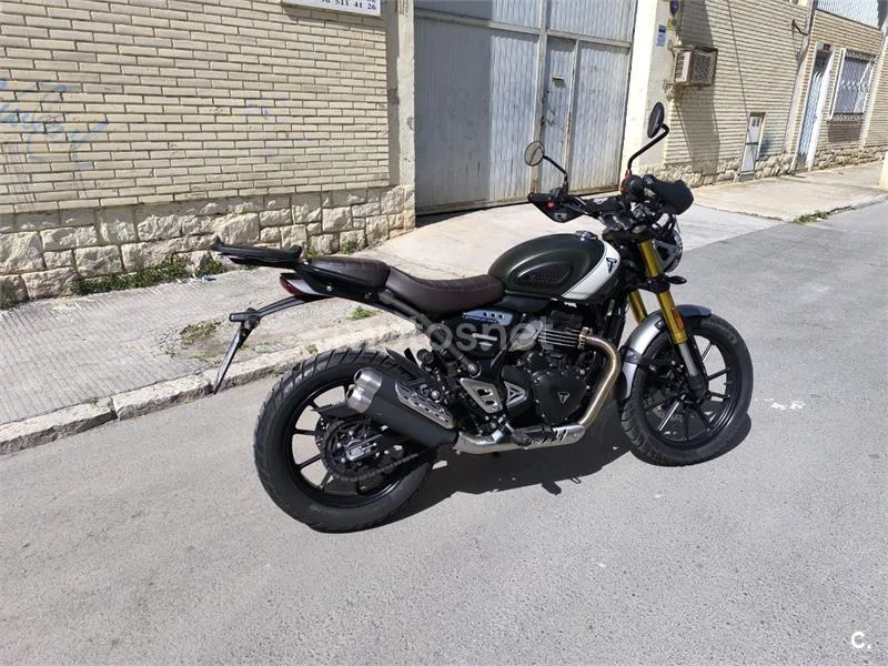 Triumph Scrambler 400 X – Vista 2