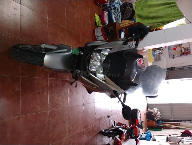 Honda NT 700 V Deauville – Vista 5