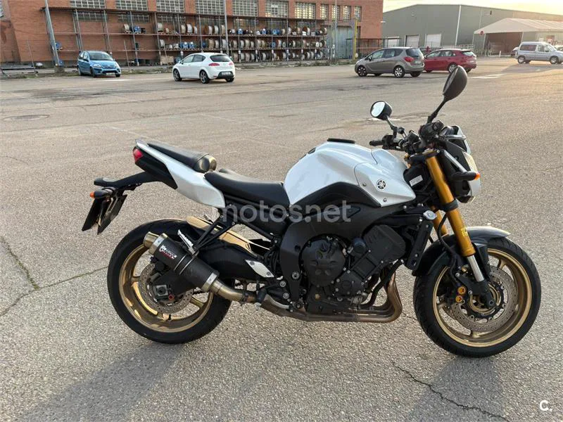 Yamaha FZ8 – Vista 5