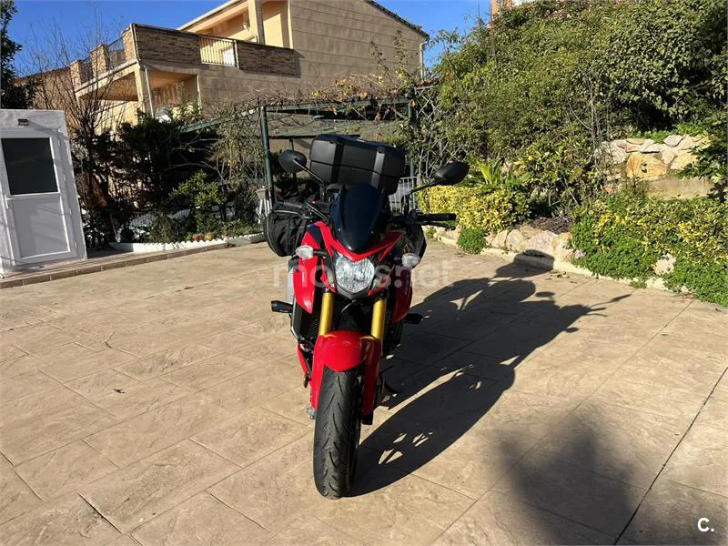 Suzuki GSX-S750 – Vista 13