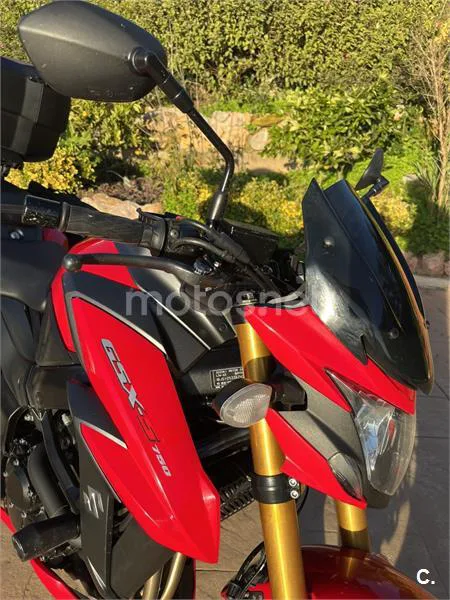 Suzuki GSX-S750 – Vista 5