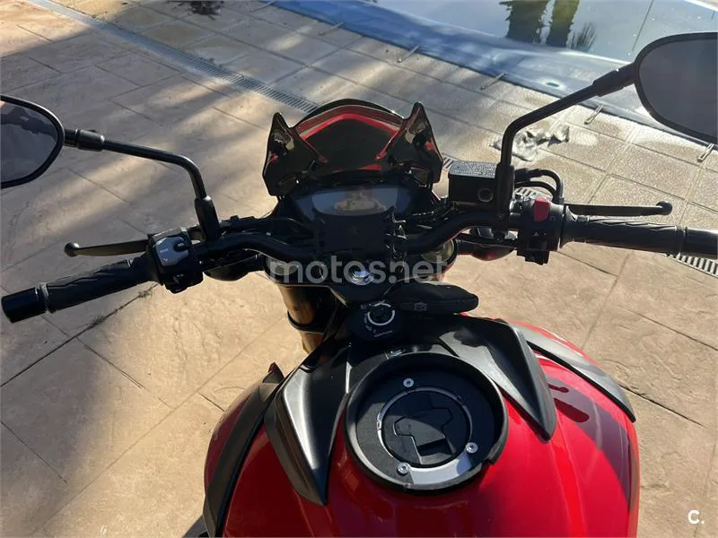 Suzuki GSX-S750 – Vista 10