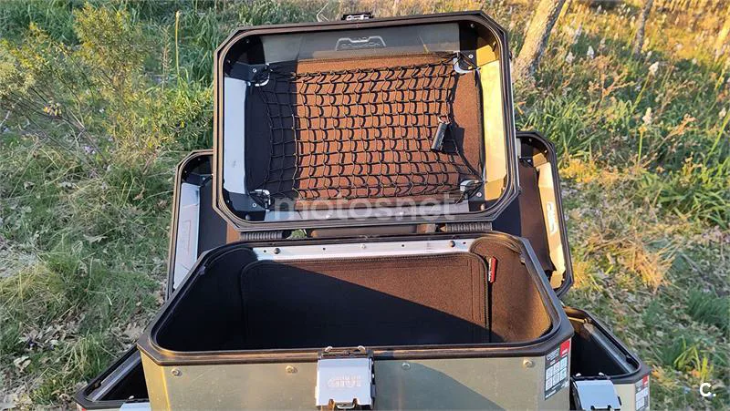 Suzuki V-Strom 650 XT – Vista 11