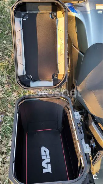 Suzuki V-Strom 650 XT – Vista 10