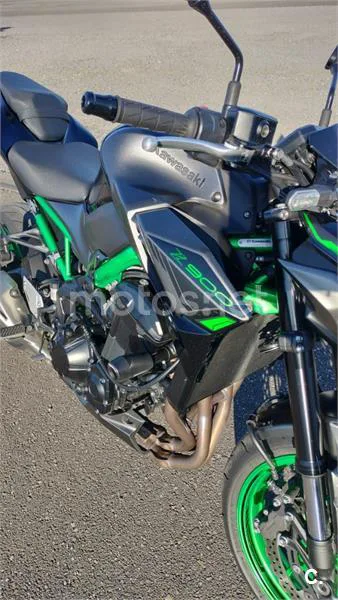 Kawasaki Z 900 – Vista 3