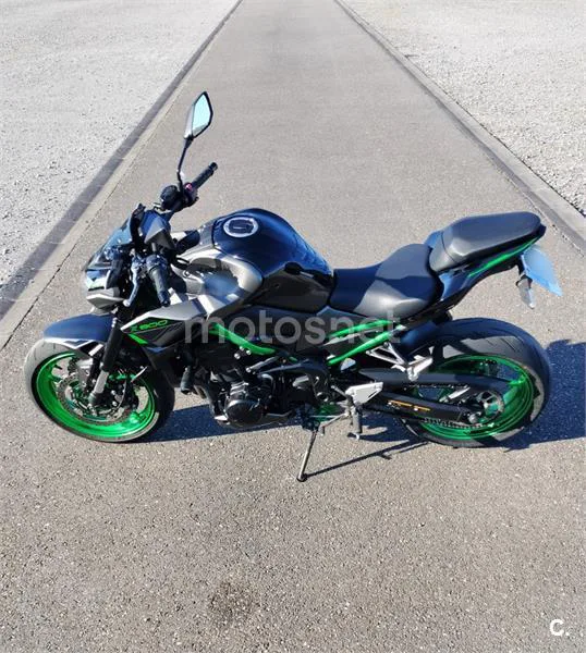 Kawasaki Z 900 – Vista 5
