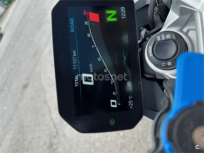 BMW F 900 R – Vista 5