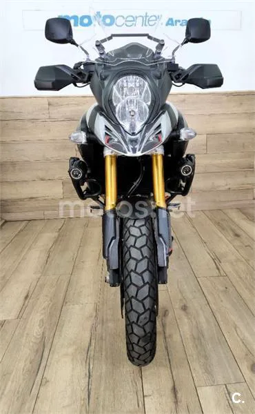 Suzuki V-Strom 1000 – Vista 5