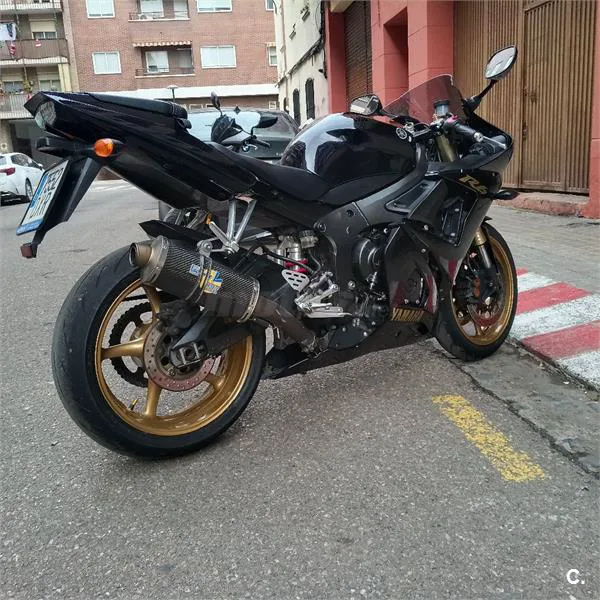 Yamaha R6 – Vista 4