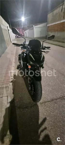Kawasaki Z 900 – Vista 2