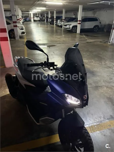 Aprilia SR GT 125 – Vista 2