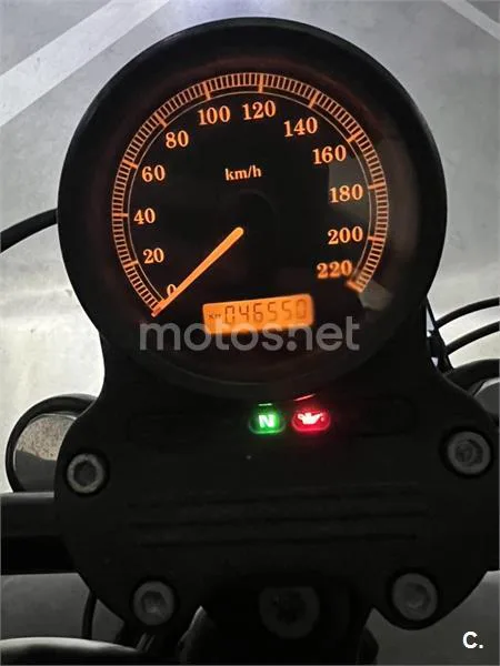 Harley-Davidson Sportster Iron 883 – Vista 5