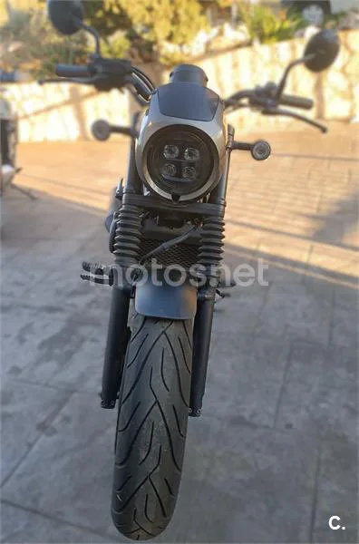 Honda CMX500 Rebel – Vista 3
