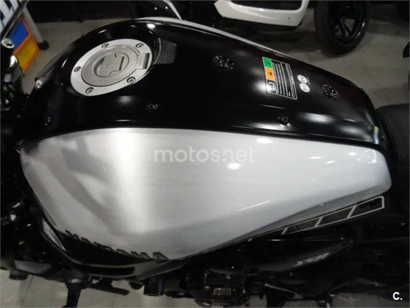 Yamaha XSR 700 – Vista 10