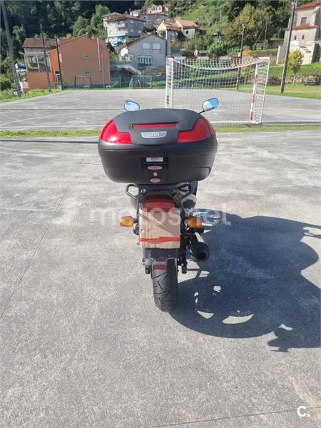 Suzuki GS 500F 1700 € 2007 Pontevedra - 2