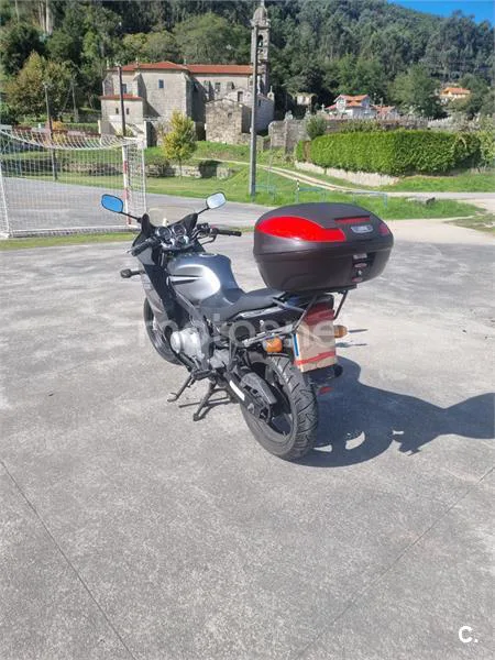 Suzuki GS 500F – Vista 6