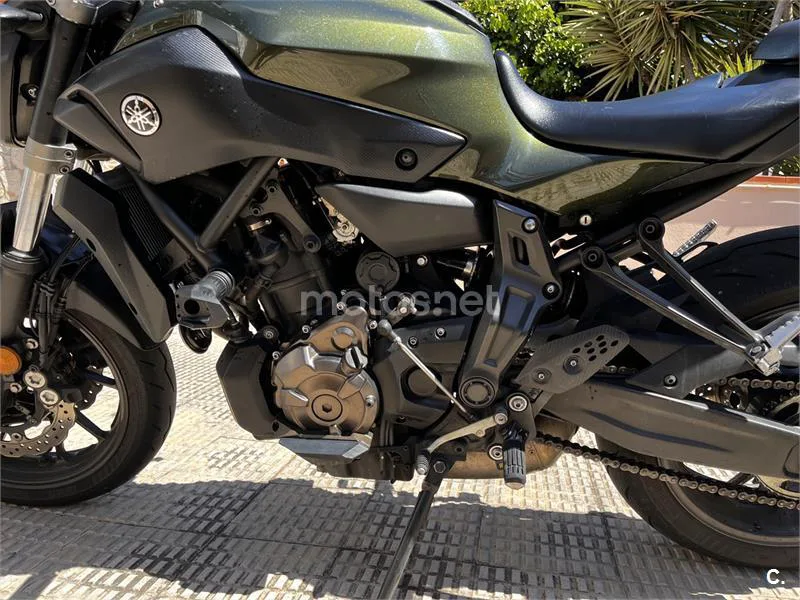 Yamaha MT-07 – Vista 8
