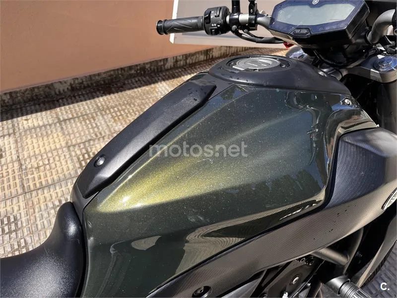 Yamaha MT-07 – Vista 9
