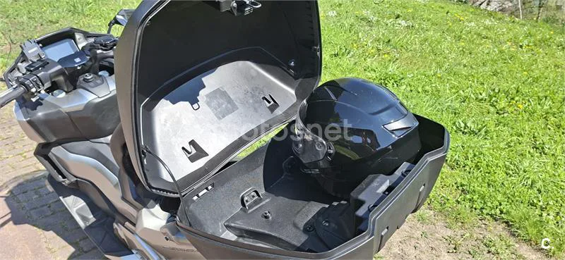 Honda Forza 750 – Vista 5