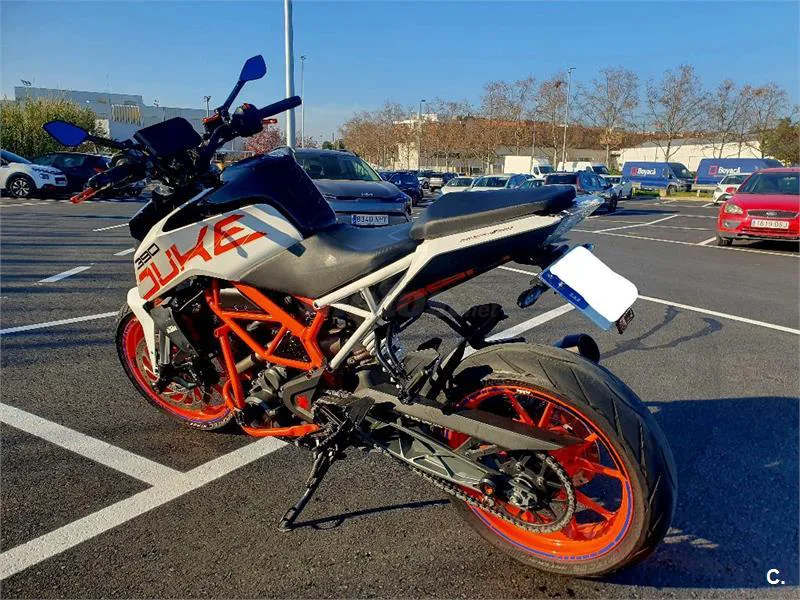 KTM 390 – Vista 5