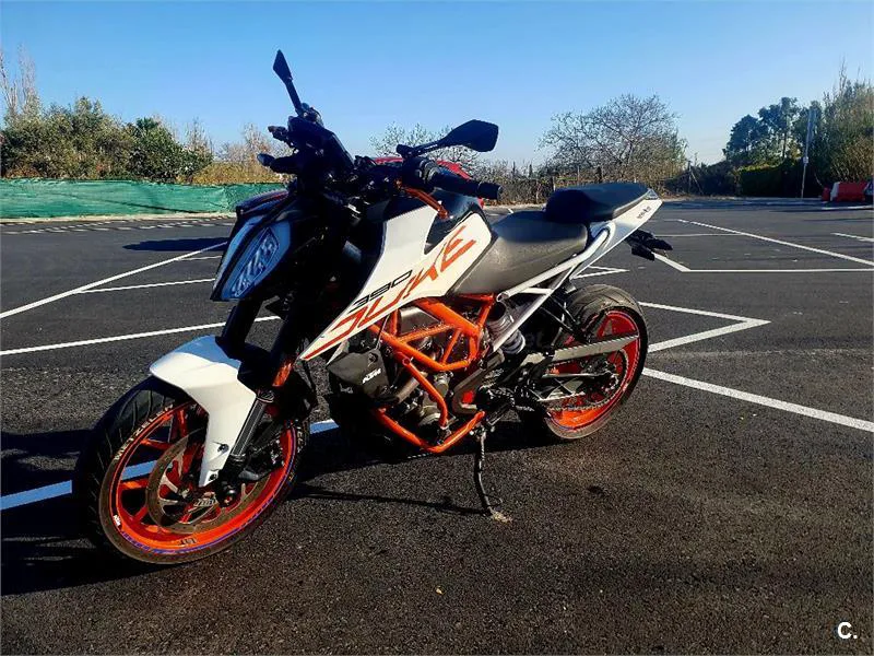 KTM 390 – Vista 7