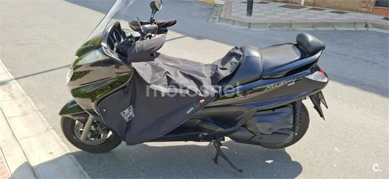 Yamaha YP Majesty 400 – Vista 7