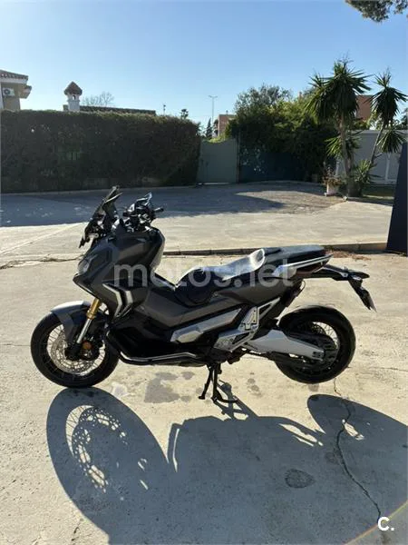 Honda X-ADV – Vista 3