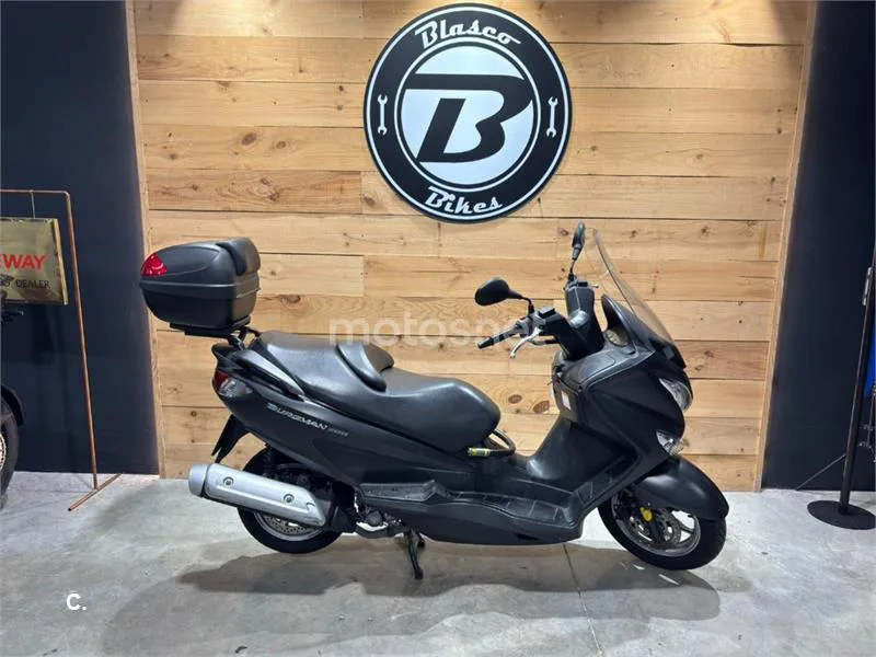 Suzuki Burgman 200 – Vista 6
