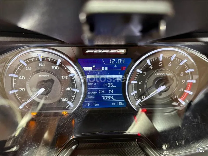 Honda Forza 350 – Vista 7