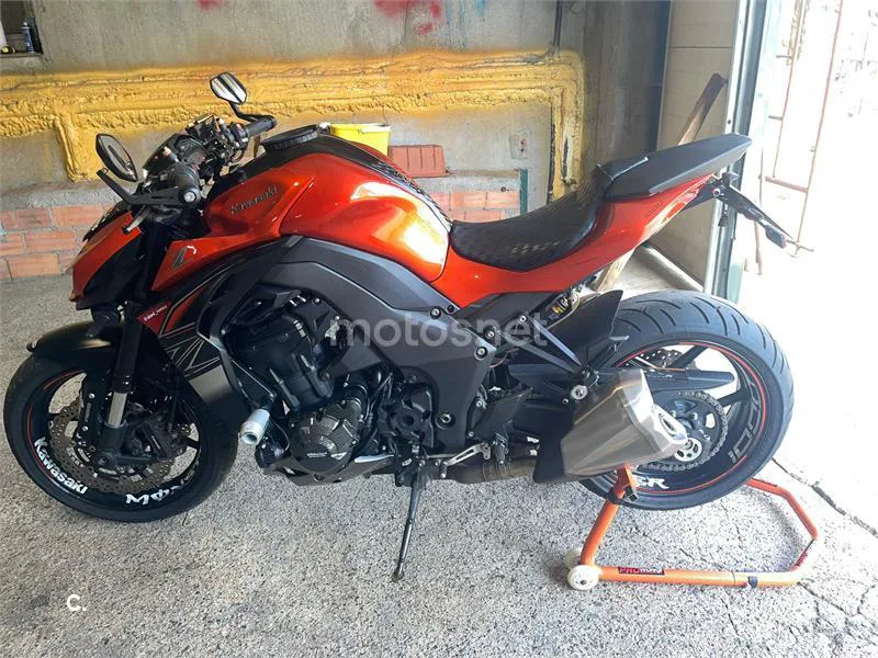 Kawasaki Z1000 – Vista 5