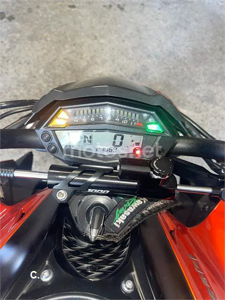Kawasaki Z1000 – Vista 6