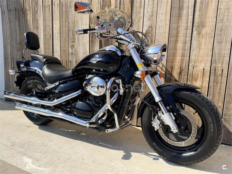 Suzuki Intruder M800 – Vista 18