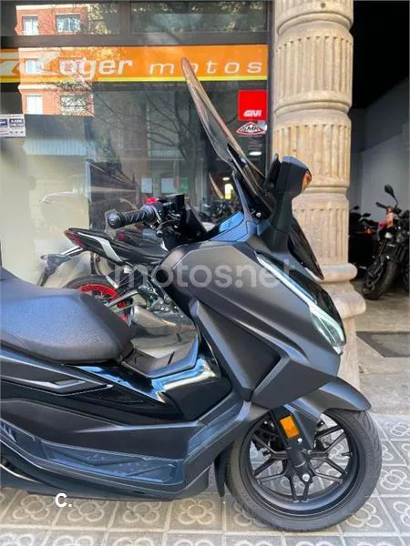 Honda Forza 350 – Vista 5