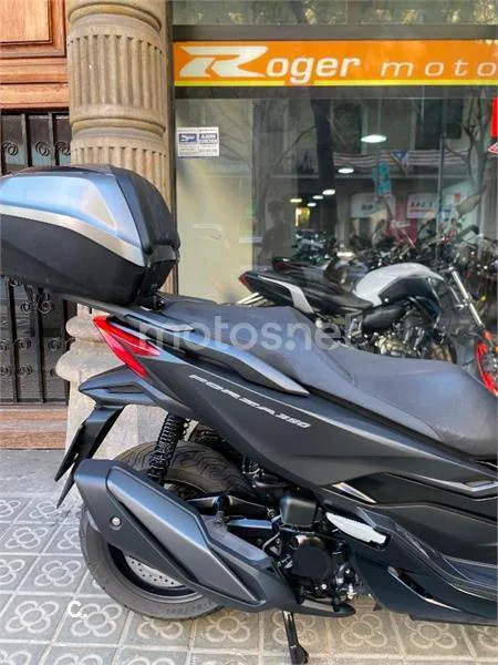 Honda Forza 350 – Vista 6
