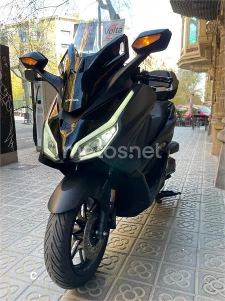 Honda Forza 350 – Vista 7